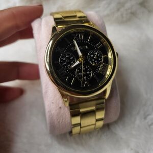 Preloved 3 Eyes Gold Geneva Casual Quartz Watch Women Stainless Steel watches